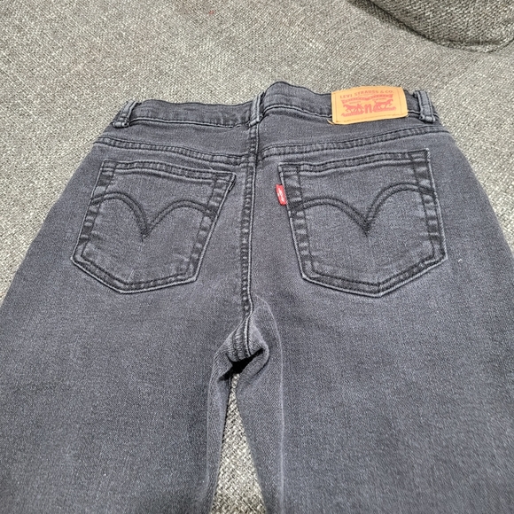 Levi's high rise ankle straight- size 10-12 years - Picture 5 of 5